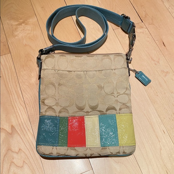 Authentic Coach Sachel - Picture 1 of 5